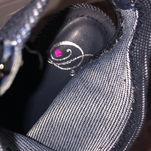 🌟2 for 35$🌟 Jean Style open toe heels - Picture 5 of 5